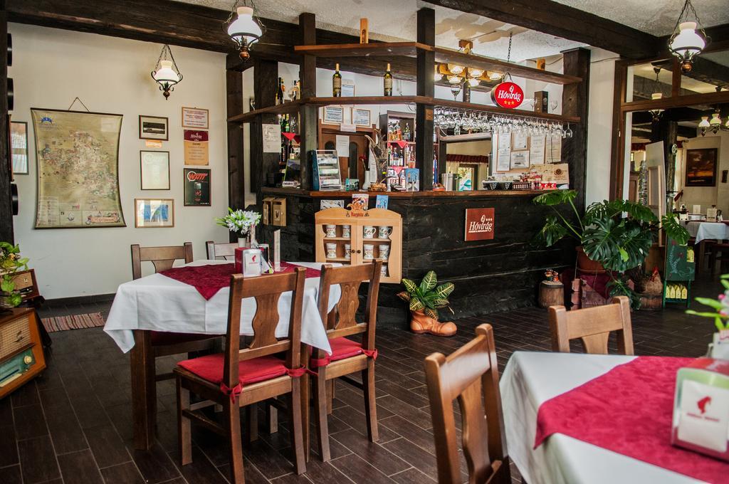 Hovirag Panzio Hotel Borzont Luaran gambar