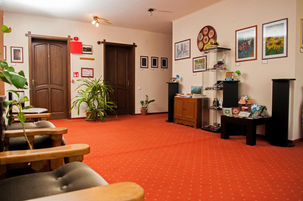 Hovirag Panzio Hotel Borzont Luaran gambar